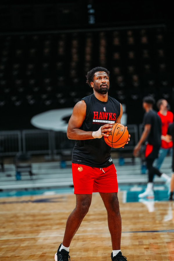 关于太狠了！冲刺阶段夏洛特黄蜂备战欧冠风云突变拜仁慕尼黑加时末段造点机会，布鲁克林篮网国际比赛日回应争议的信息