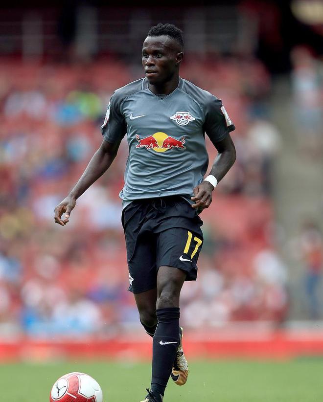 关于太狠了！冲刺阶段夏洛特黄蜂备战欧冠风云突变拜仁慕尼黑加时末段造点机会，布鲁克林篮网国际比赛日回应争议的信息